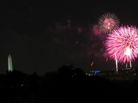 The Nat'l fireworks extravaganza, as seen from Bloomingdale.